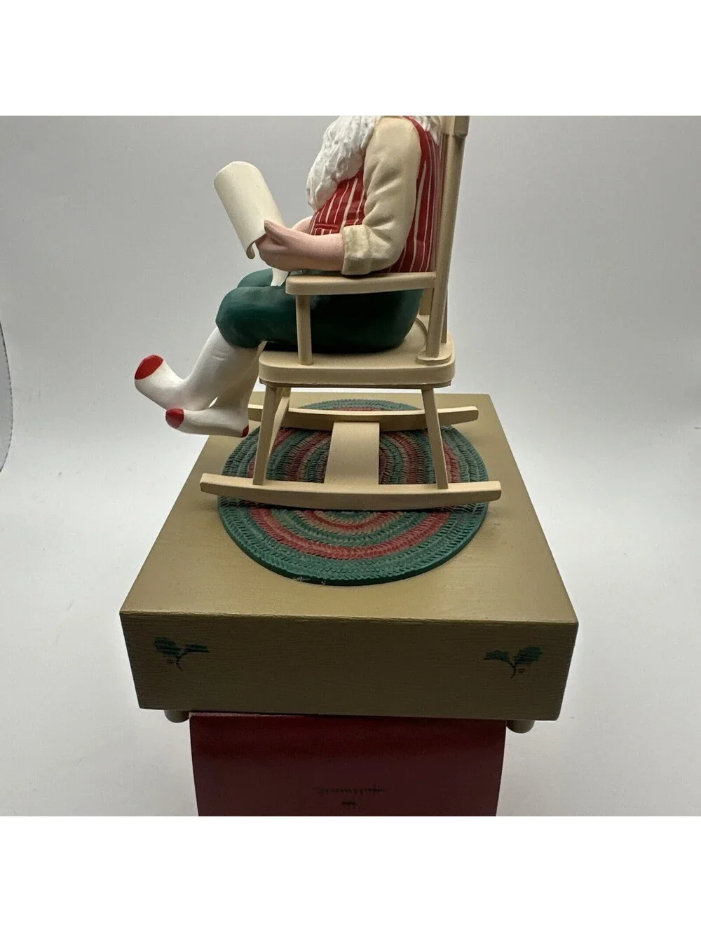 Hallmark Vtg. Santa’s List Rocker Wind Up Stocking Holder
